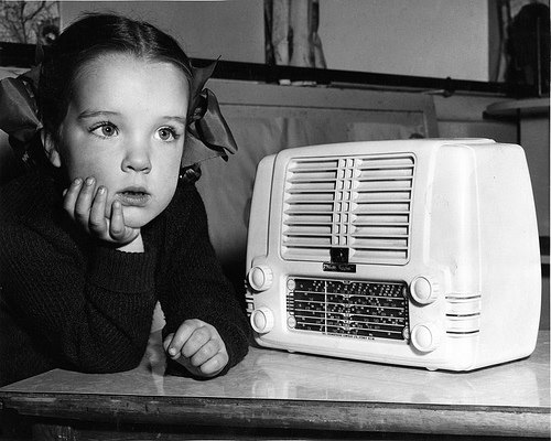 Little Radio Girl